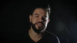 Ei, tem pão velho?