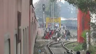 12436 Dibrugarh Town RAJDHANI Express arriving at it's FINAL DESTINATION, DIBRUGARH TOWN!