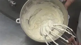 How To Make Whipped Cream Frosting