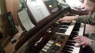 Live sound (vs music video set) of top Yamaha Electone B-series 1982 synth