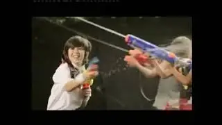 KFC All In One Bucket UK Advert - Waterfight (2010)