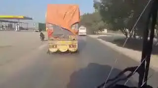 Dangerous driving in Pakistan