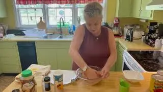 How to make basic meatballs.