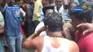 Puducherry police stop 'suicide bid' at protest | Cauvery News