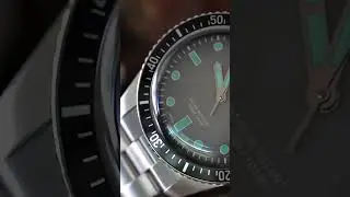 Oris Divers Sixty-Five Glow