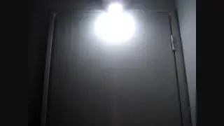 Solar-powered motion activated LED outdoor lamps from eBulb.eu