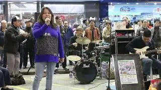 往事只能回味 + 勇敢的中國人 + Tie A Yellow Ribbon round The Old Oak Tree - 3L樂隊 香港旺角街頭表演Busking Hong Kong 150118