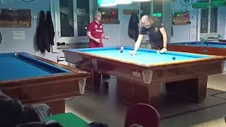 Boccette's Fun Clubs sta trasmettendo dal vivo.