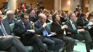 Alberto Fabra participa en la jornada 'Los aut&oacute;nomos como sector clave de la Nueva Econom&iacute;a'