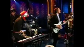 Arcade Fire - Neighborhood #2 (Laika) (live Conan 2005)