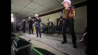 Atrailerados- Ni tu amigo ni tu amante 