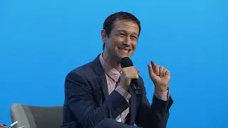 IGF 2025 - DAY1 -  Plenary - Fireside chat with Joseph Gordon-Levitt: AIs impact in Film (Russian)