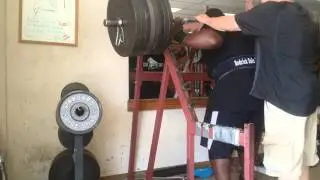 LaRodrick Duncan Raw Squat workout