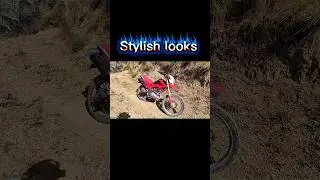 Stylish looks after removal of mirrors from bike