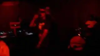 Lady Sovereign - Lets Be Mates (Live)