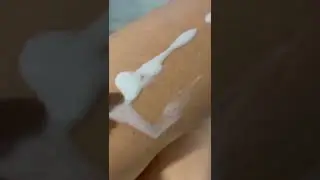Glow Up Perla / Shimmering Body Milk by Bee Factor Natural Cosmetics