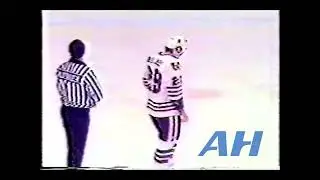 NHL Jan. 22, 1979 Ted Bulley,CHI v Pat Price,NYI Chicago Blackhawks New York Islanders