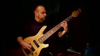 Scott's Bass Lessons Level 9 Four Square * Chris Paul