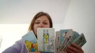 Acum înțelege mesajul acelor cântece de dragoste! Ar fi trebuit să-și de-a seama până acum!!