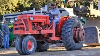 Allis Chalmers D-17 tractor pull