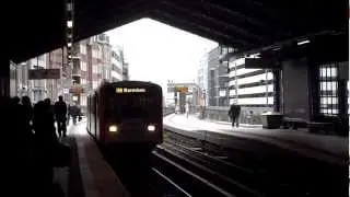 U3 DT3-E Einfahrt U-Bahnhof R&ouml;dingsmarkt (Hochbahn Hamburg)