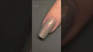 ILNP Flicker Swatch