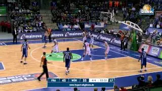 Spannung pur beim Basketball der FRAPORT SKYLINERS - Frankfurt versus W&uuml;rzburg