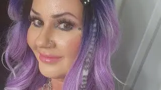 &lrm;@TMWigs&nbsp; Hairdo- pop clip &curren; in animal print!  let's accessorize