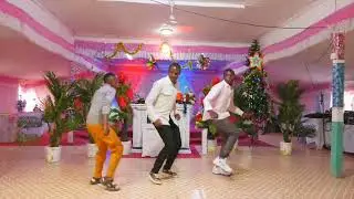 Junior youths Dancing for Jesus