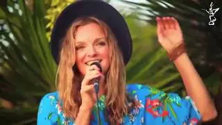 Duo Light Lounge &ndash; Half a Minute