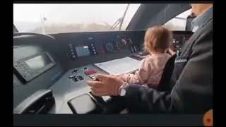 06-02-2024 Operatore Ferrovie del Gargano guida treno con in braccio una bambina: la segnalazione