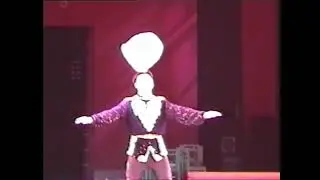 1998 Jan Chinese Acrobats