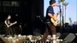 Smile - Staring at the Sun (live at Blockbuster Desert Sky Pavilion - 9/23/95)