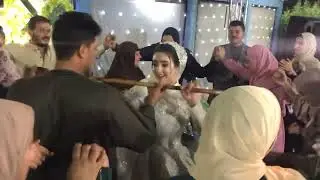 تامر القليني وشويه حظ جامدين مع العريس ابراهيم كمال الطحان شبراخيت