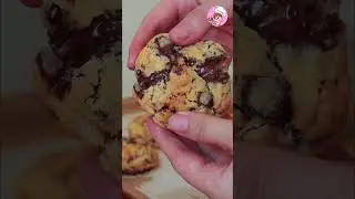 Perfect Chocolate Chip Cookies #shorts