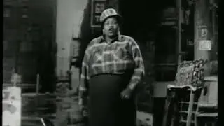 Big Mama Thornton sings Hound Dog--the song Elvis will later make famous