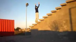 Backflip fra 3'er i Jiyo parken