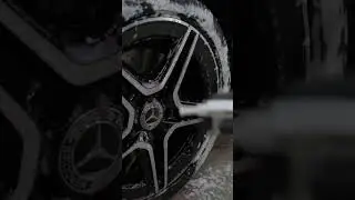 Watch This Dirty Wheel Get Deep Cleaned