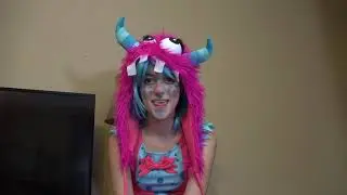 Princess Lucy's Pet Monster Escapes... GIANT Problem!