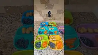 Easy going meals today. #easymealsforkids #mealsforkids #lunchideasforkids #childcareprovider