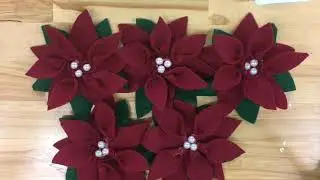 New Skill Saturday: How to Make a Felt Poinsettia Wreath