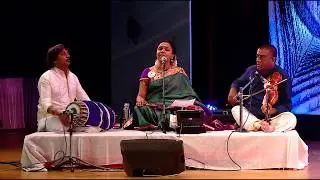 Sudha Ragunathan singing Aadadha Manamum Undo from MGR's movie Mannadhi Mannan - Tribute to MLV amma