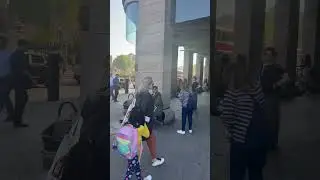 London Street Performance || Despacito