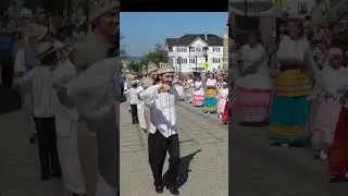 Portuguese Folklore Dancing &ndash; Bodo de Leite Parade | Fall River, MA (Azorean Culture USA)