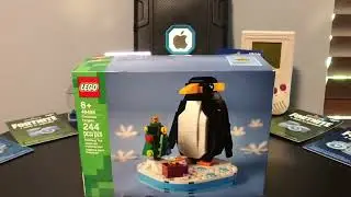 Building the Lego set 40498 Christmas Penguin set