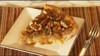 How to Make Caramel Apple Pie