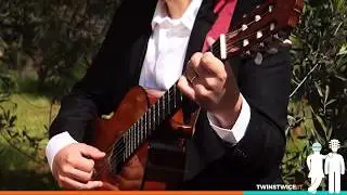 Grande Grande Grande - Mina - Duo acoustic cover - Twins Twice