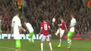 Manchester United 2 - 1  Wolfsburg Chris Smalling Goal  30.9.2015 Champions League