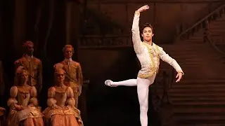 Men at the Barre - Inside the Royal Ballet (BBC)