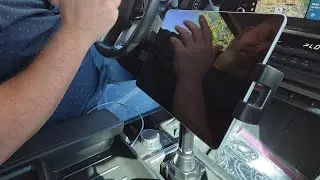 REVIEW - Lamicall Car Cup Tablet Holder